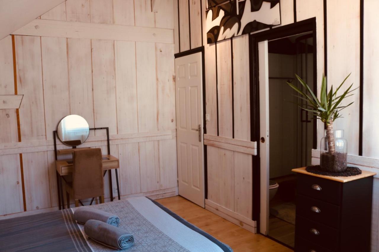 Duplex, 2 Sdb, 2 Chambres, Dans Impasse En Centre-ville Appartement